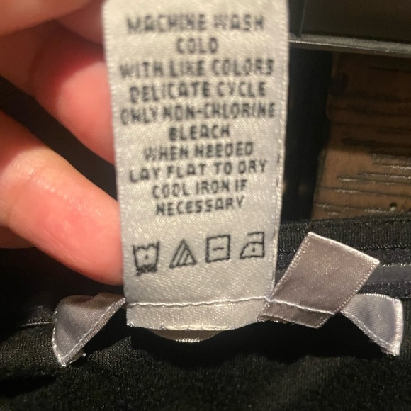 Max Studio Black Rayon Blend Dress - Picture 4 of 6